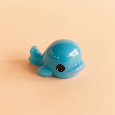 Miniature Dolphin Assorted (1pc)